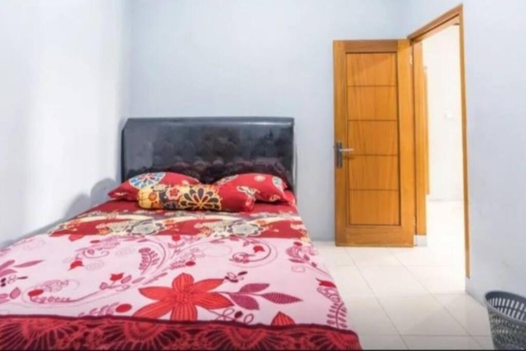 Villa Mutiara Citra Puncak Bu Eva Sampal المظهر الخارجي الصورة