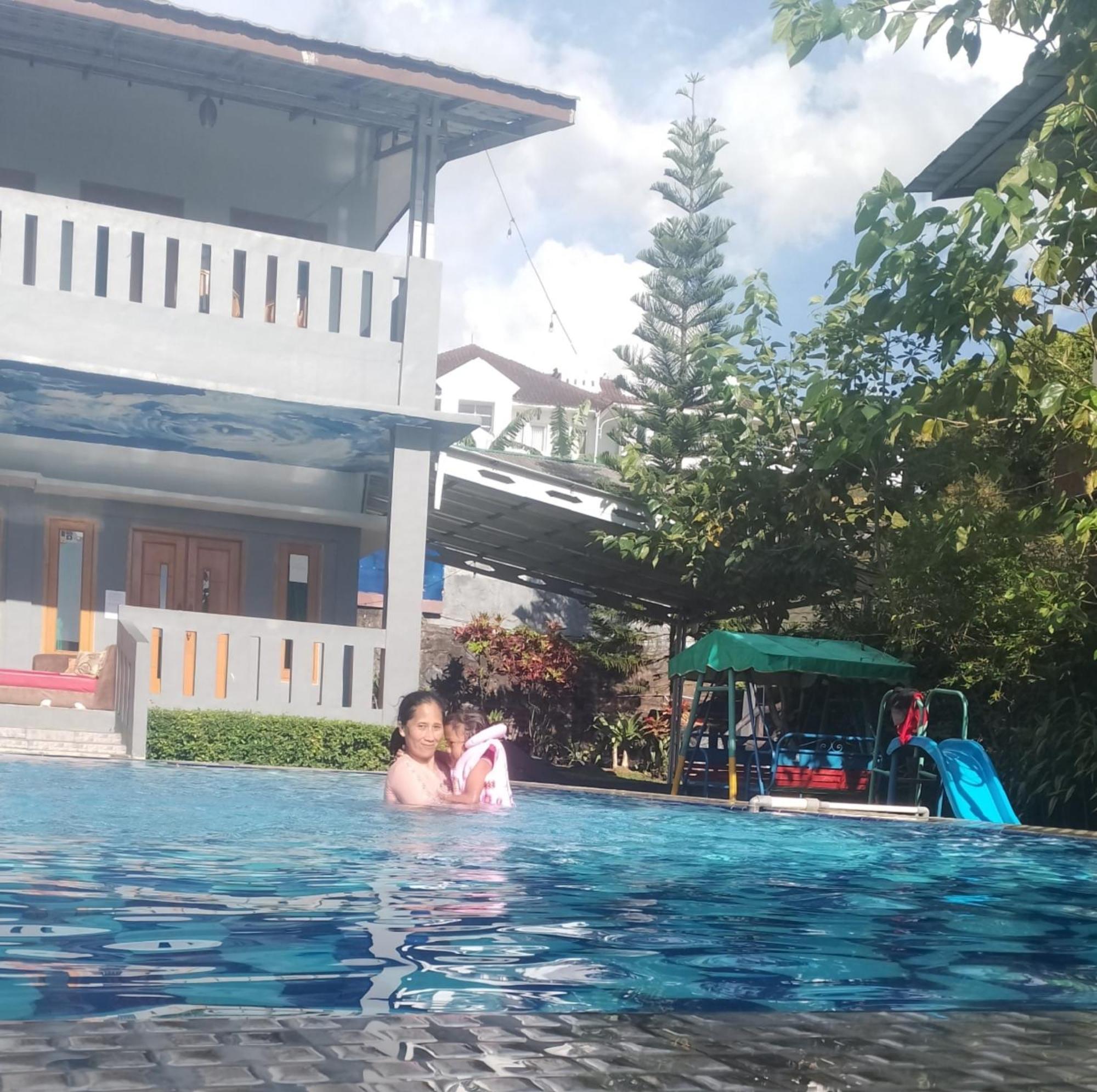 Villa Mutiara Citra Puncak Bu Eva Sampal المظهر الخارجي الصورة