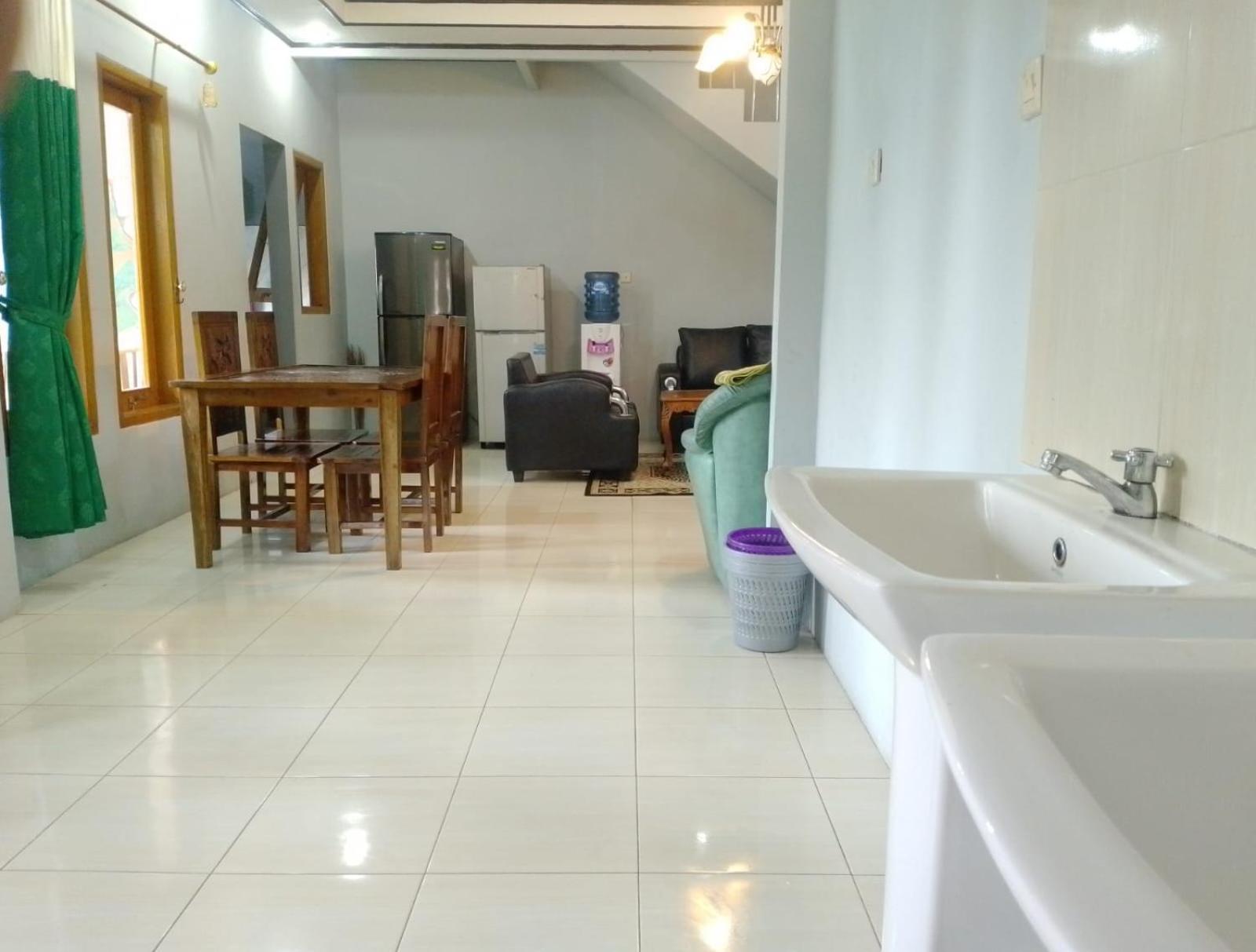 Villa Mutiara Citra Puncak Bu Eva Sampal المظهر الخارجي الصورة