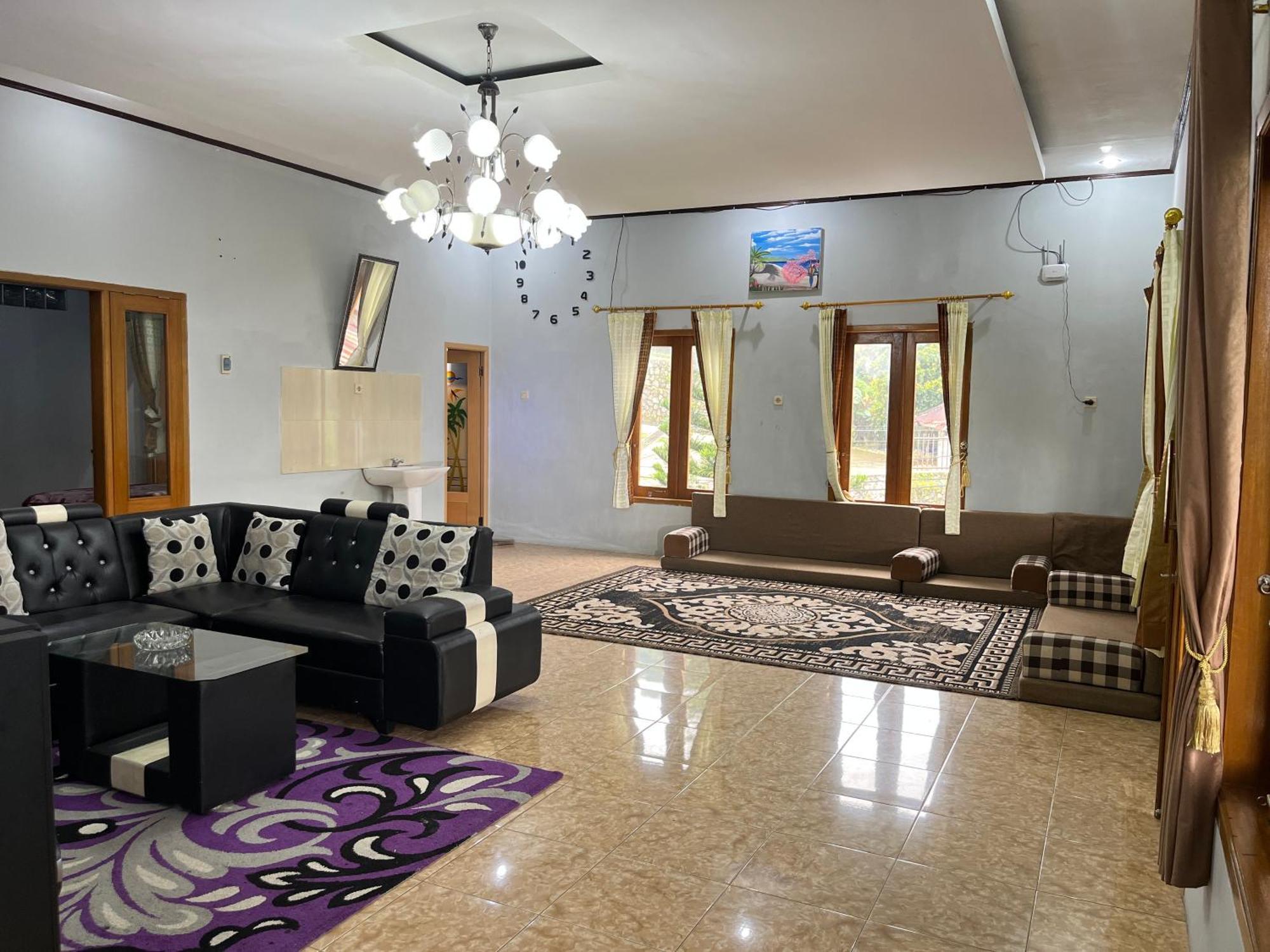 Villa Mutiara Citra Puncak Bu Eva Sampal المظهر الخارجي الصورة